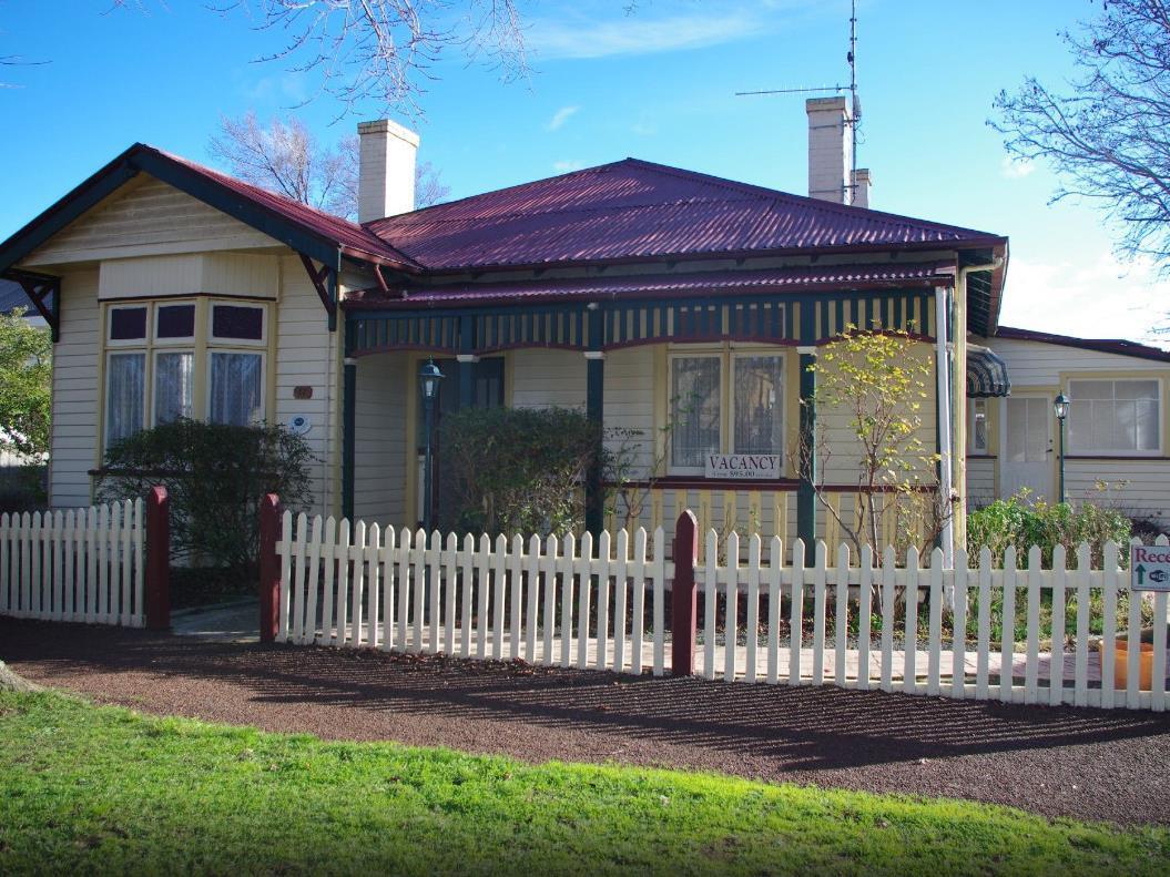 Colonial Cottages Of Ross Luaran gambar